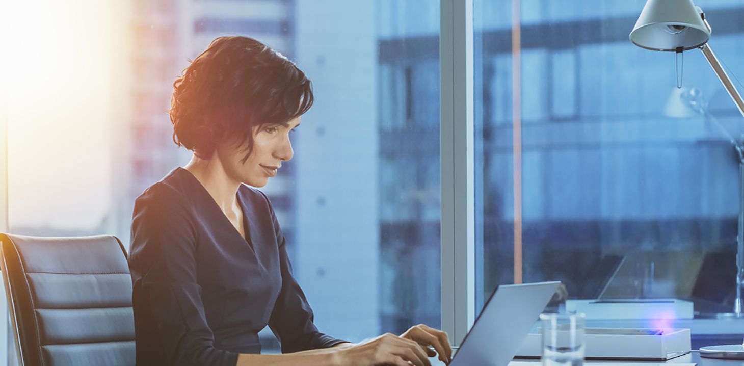 Executive-Compensation-Expert-Witness-typing